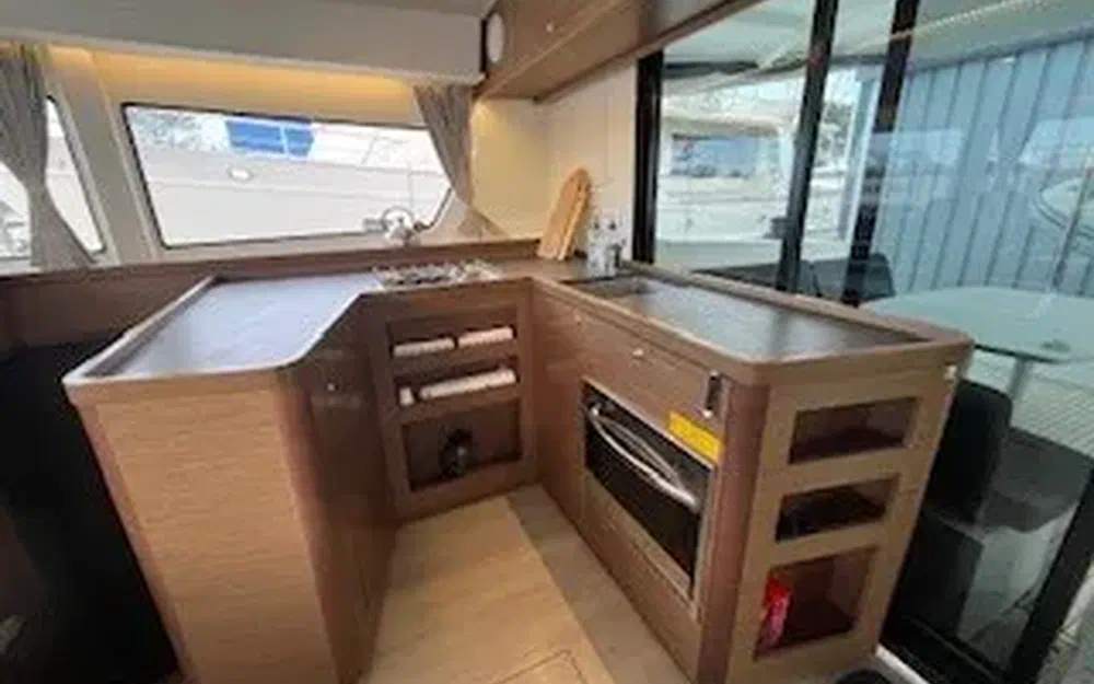 slider 20 Lagoon  42