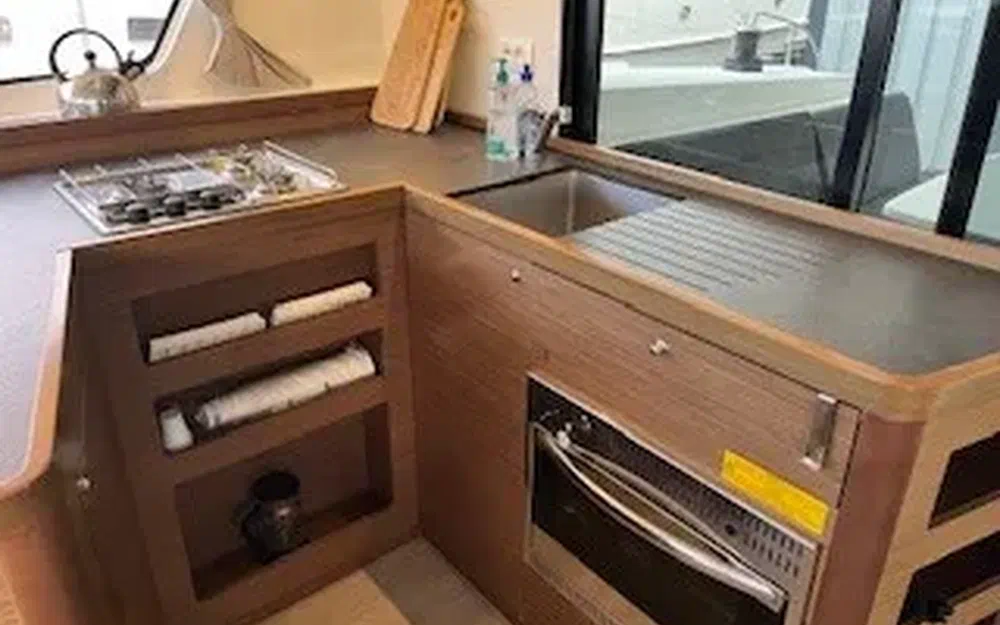 slider 21 Lagoon  42