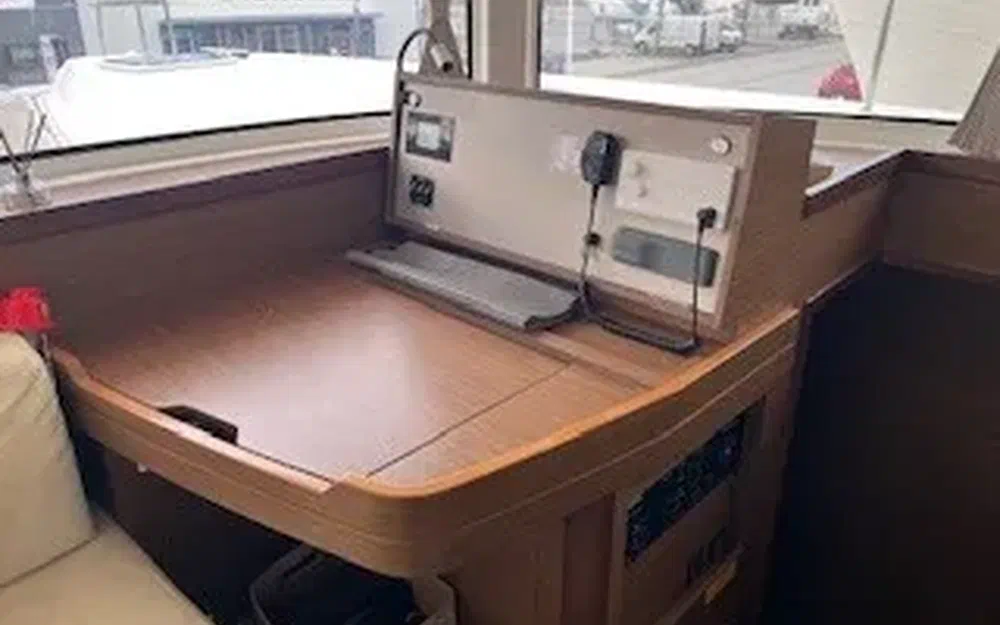 slider 28 Lagoon  42