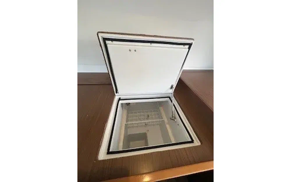 slider 23 Lagoon  42