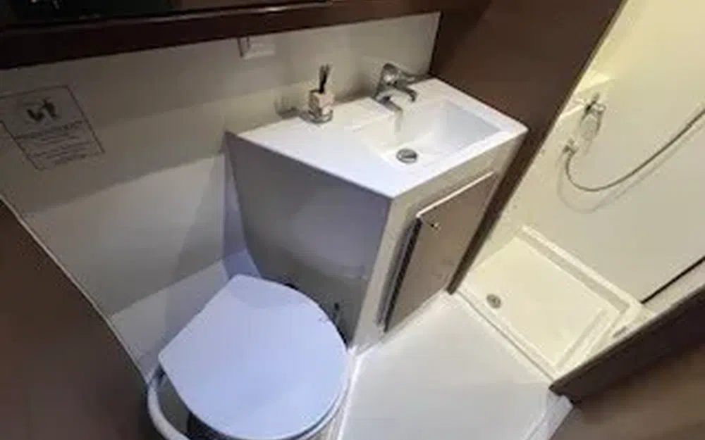 slider 35 Lagoon  42