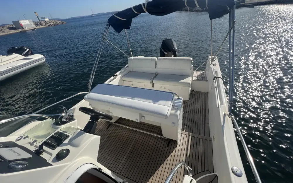 slider 2 White Shark  268