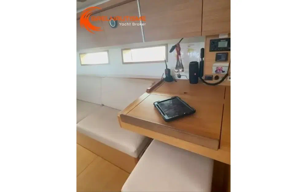 slider 11 Solaris 44