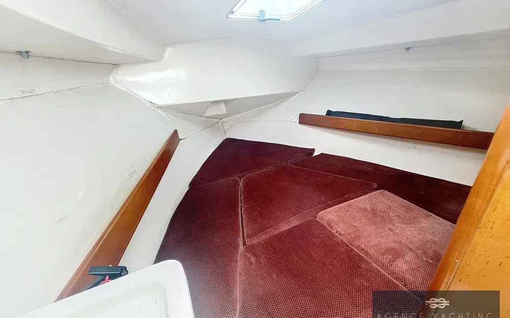 slider 11 Beneteau Antares 680