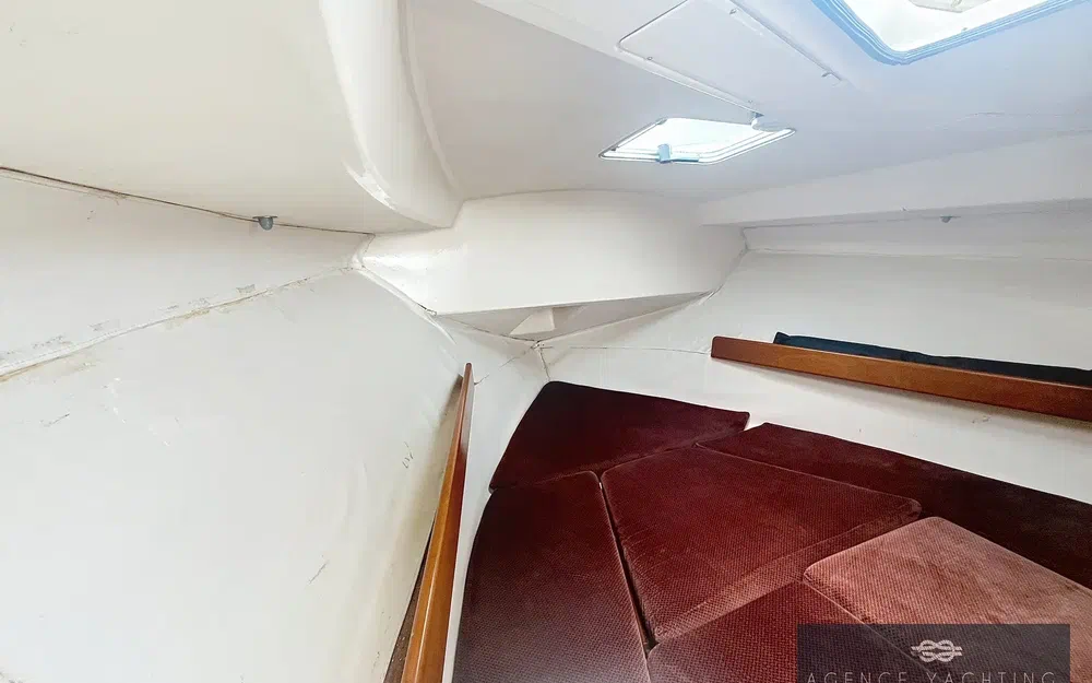 slider 12 Beneteau Antares 680