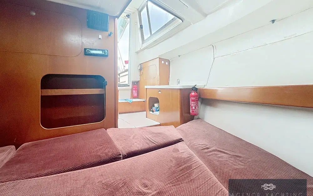 slider 13 Beneteau Antares 680