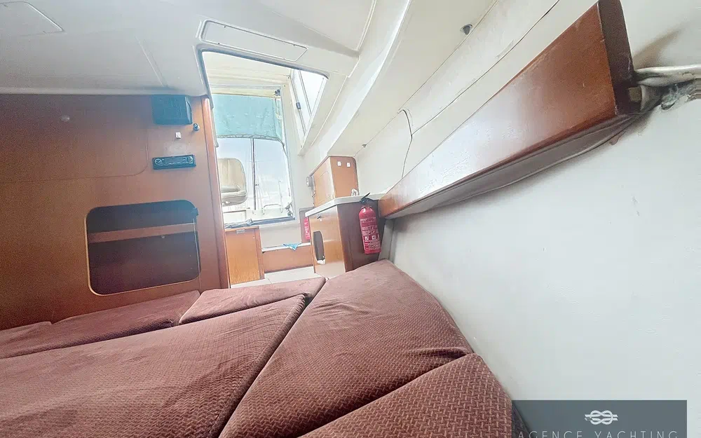 slider 15 Beneteau Antares 680