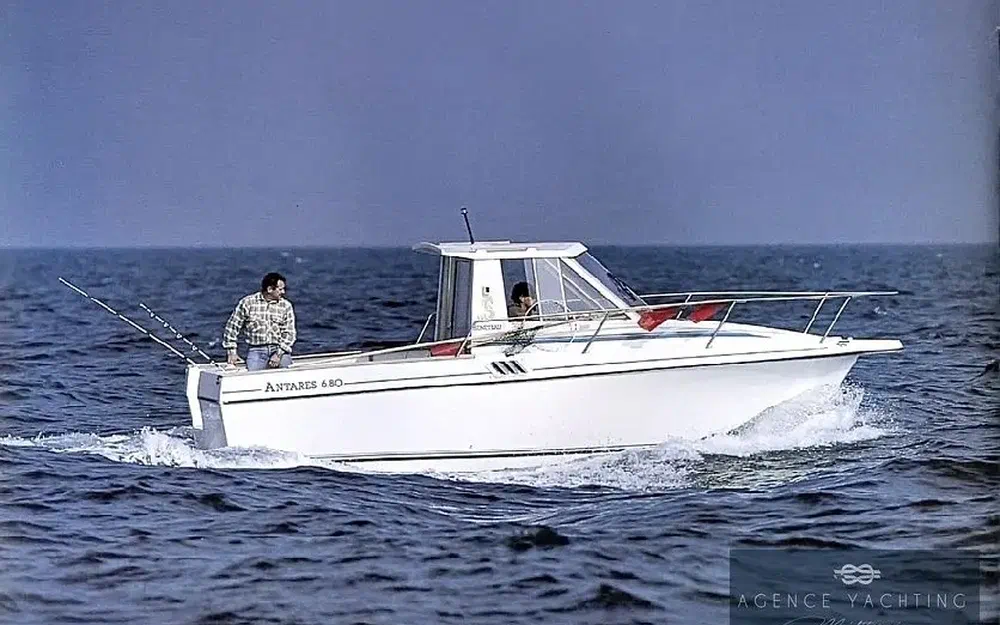 slider 1 Beneteau Antares 680