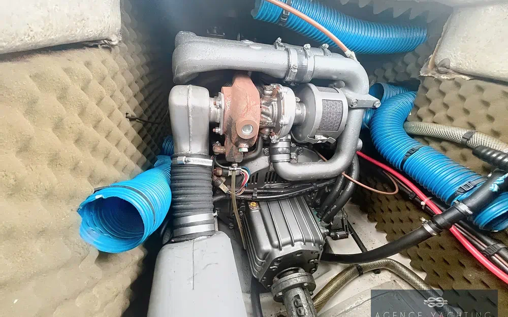 slider 24 Beneteau Antares 680