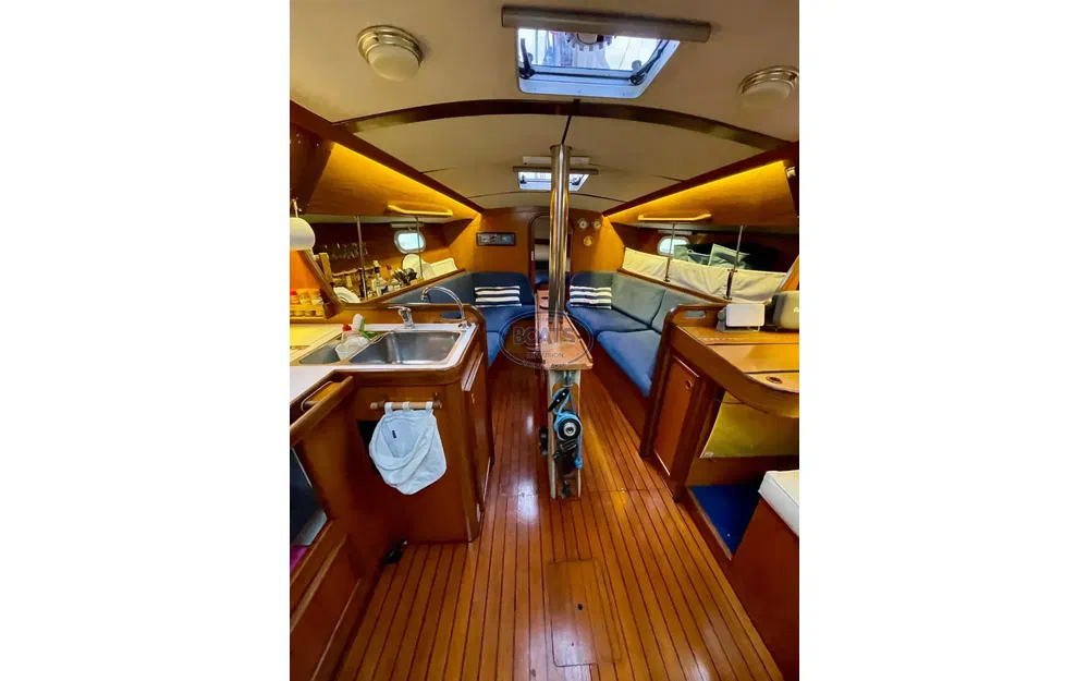 slider 1 Jeanneau Sun Rise 35