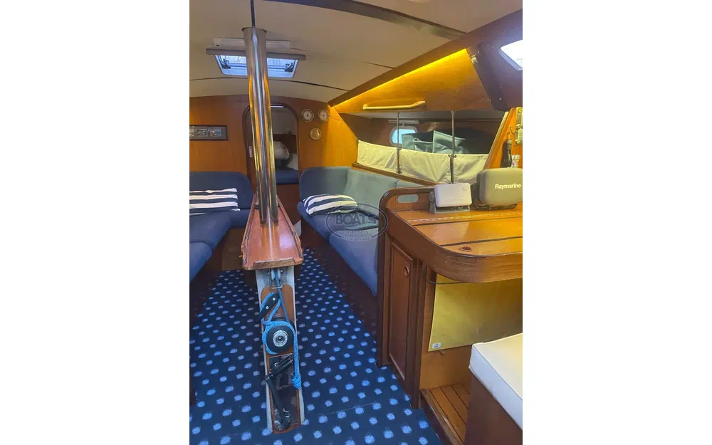 slider 8 Jeanneau Sun Rise 35