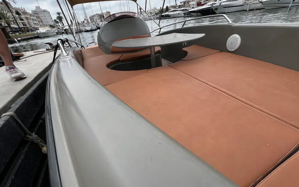 slider 21 Clear Aries Open