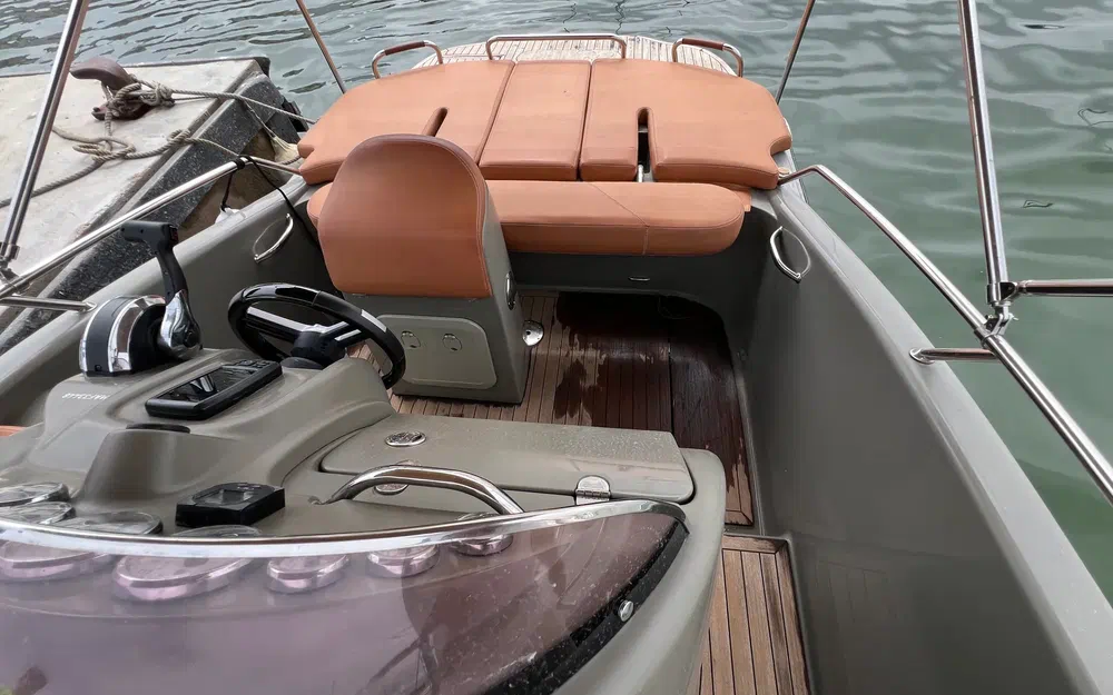 slider 22 Clear Aries Open