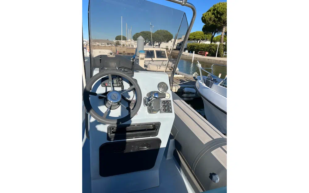 slider 1 Astec VD Pro 650