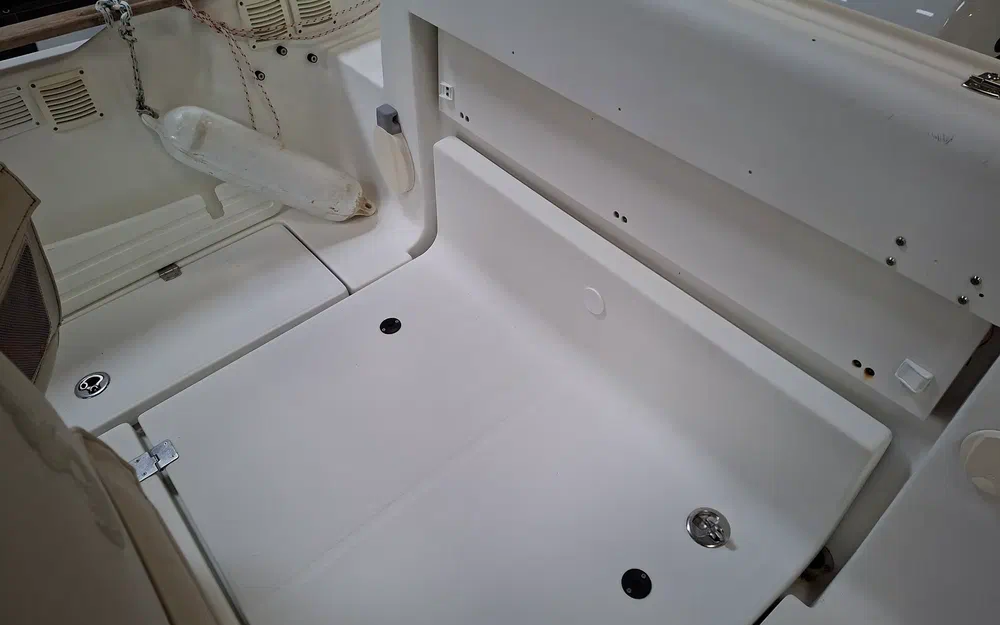 slider 11 Beneteau Flyer 650 Cabine
