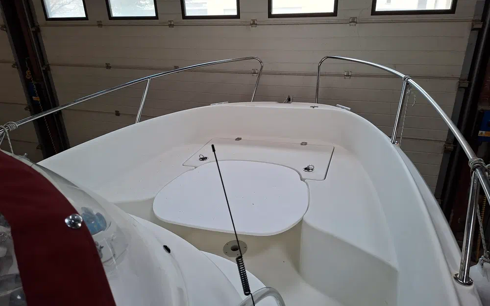 slider 7 Beneteau Flyer 650 Cabine