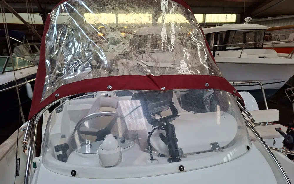 slider 2 Beneteau Flyer 650 Open