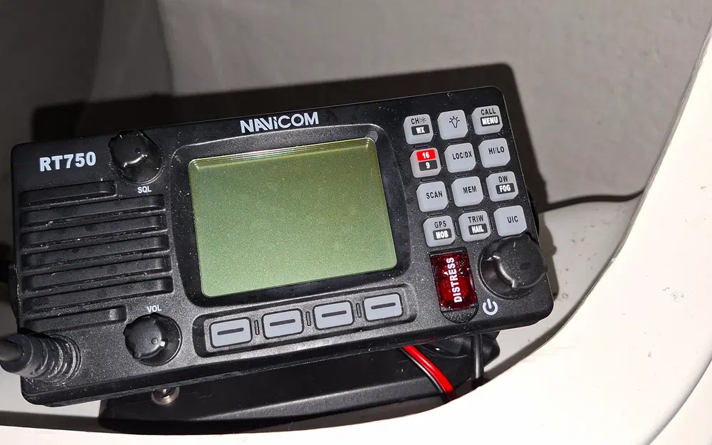 slider 17 Beneteau Flyer 650 Cabine