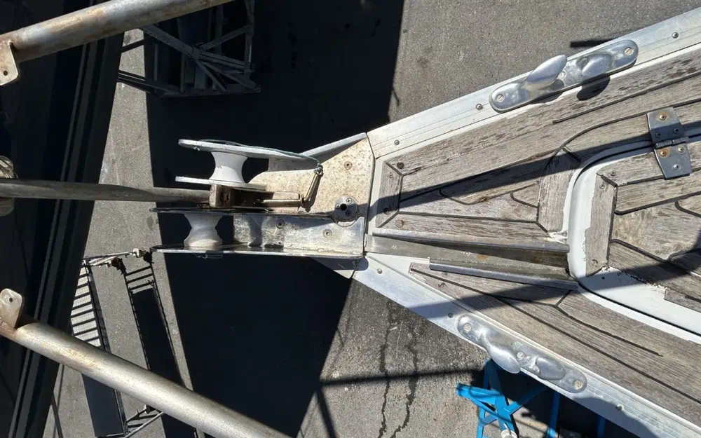 slider 14 Comar Yachts Comet 460