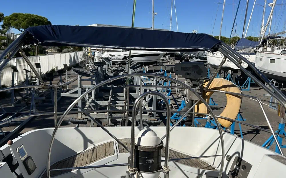 slider 6 Comar Yachts Comet 460