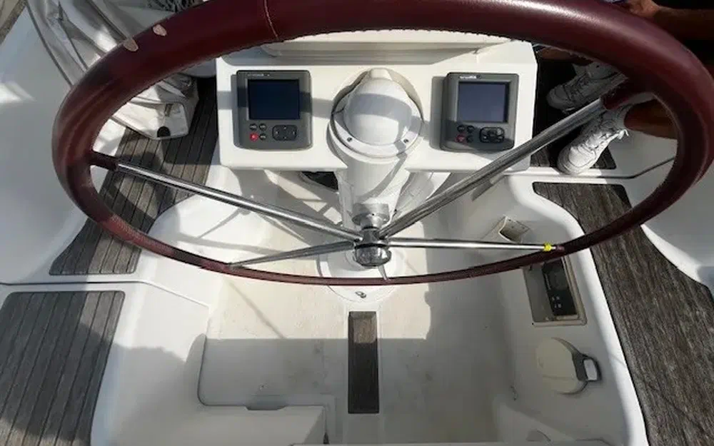 slider 8 Beneteau Oceanis 31