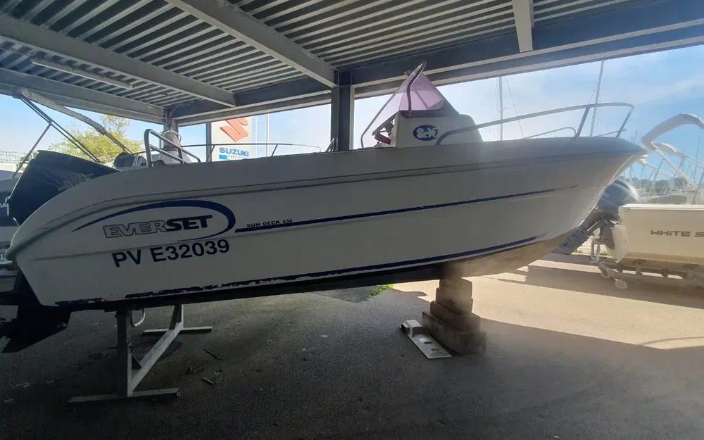 slider 7 Everset 534 Sundeck