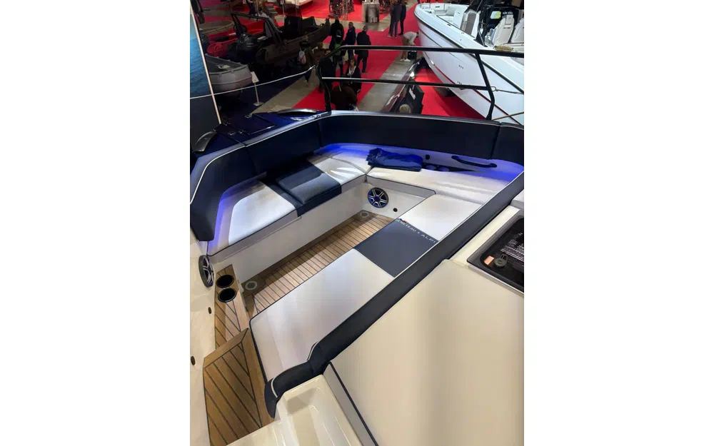 slider 9 Beneteau GRAN TURISMO GT 50