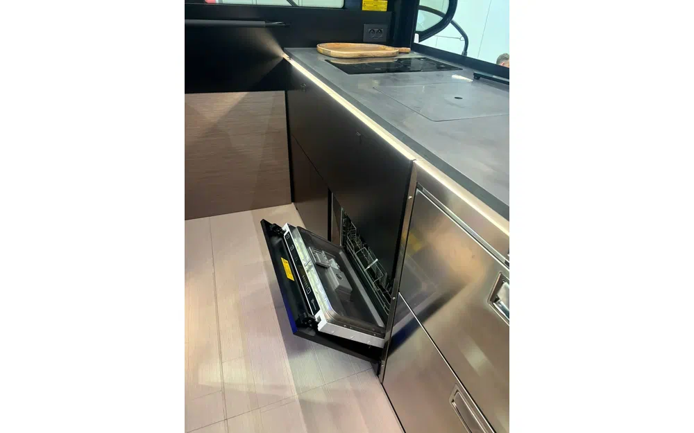 slider 18 Beneteau GRAN TURISMO GT 50