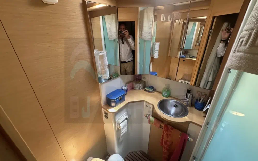 slider 29 Lagoon 500