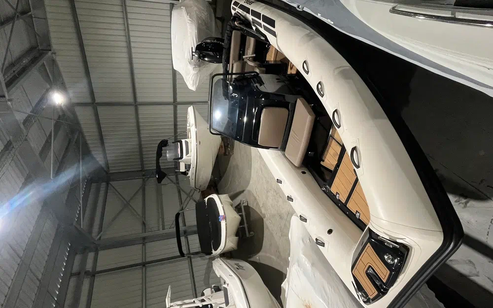 slider 0 Brig EAGLE 6.7 hypalon