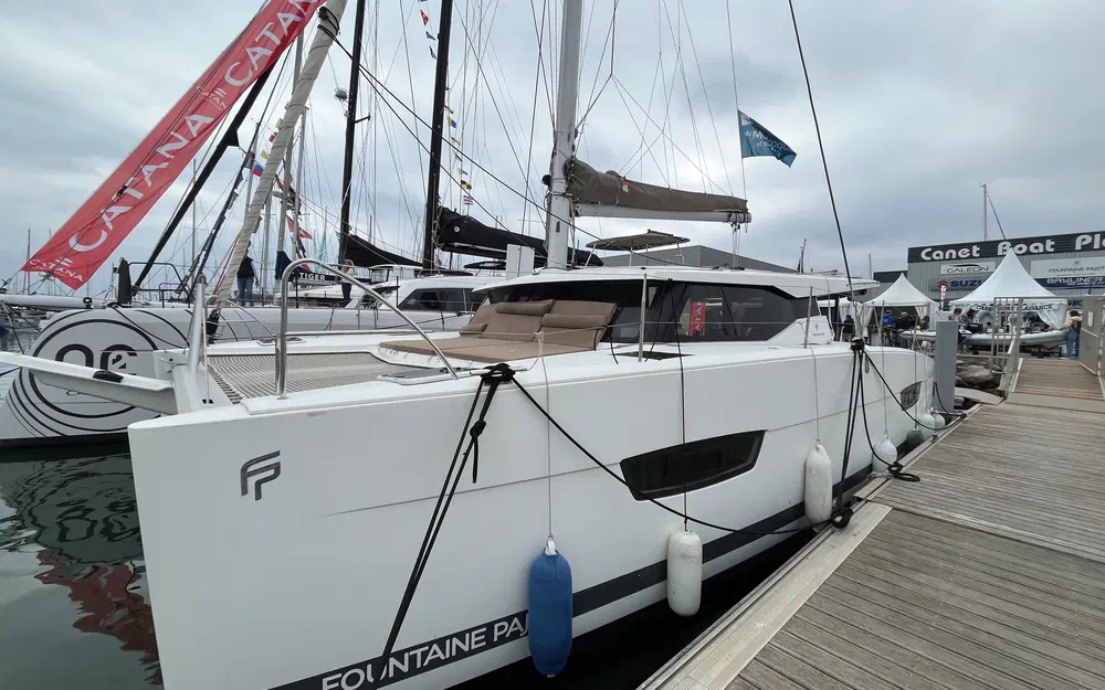 slider 3 Fountaine Pajot Lucia 40