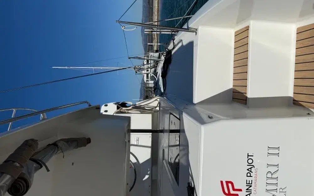 slider 5 Fountaine Pajot Lucia 40