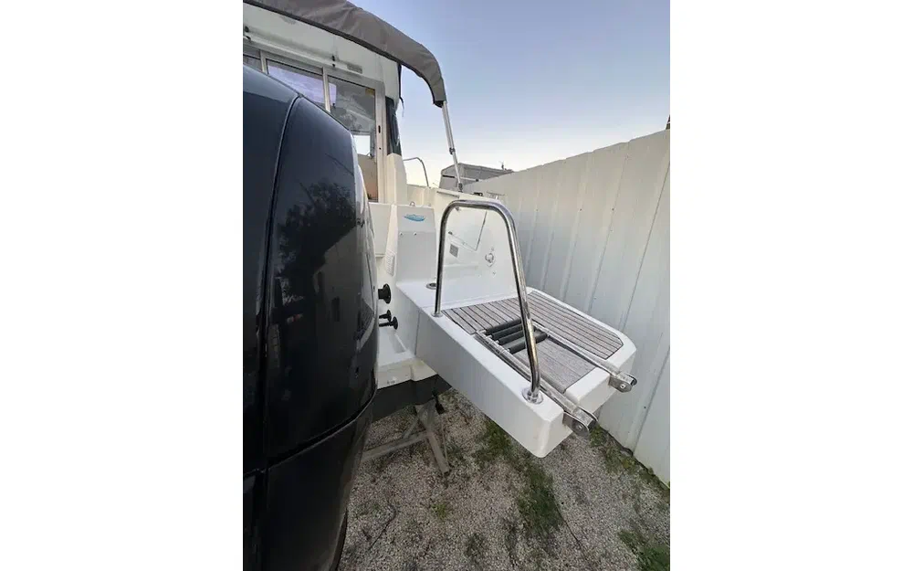 slider 1 Jeanneau Merry Fisher 695