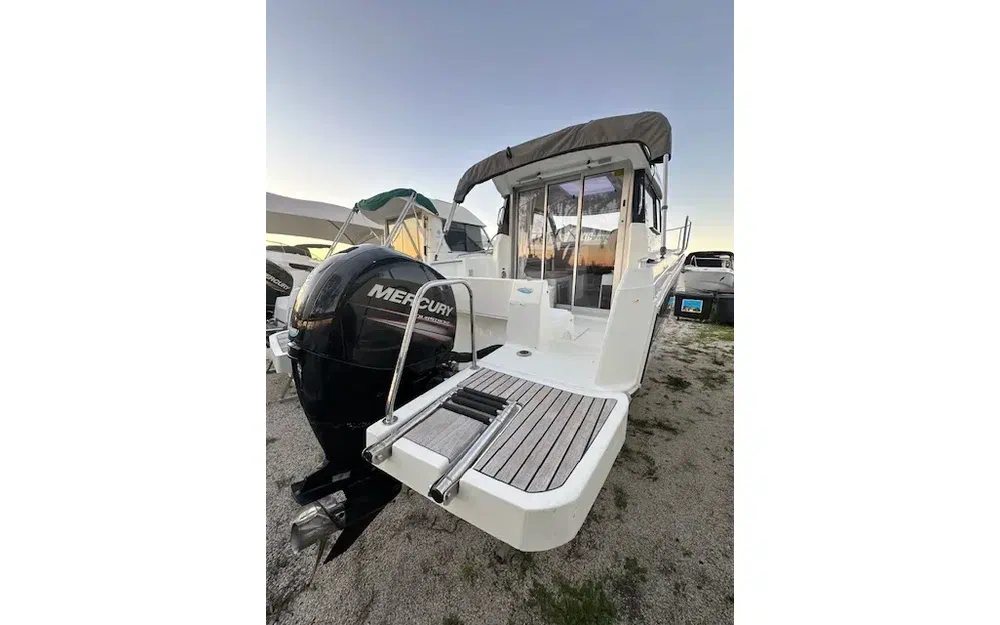 slider 3 Jeanneau Merry Fisher 695 Serie 2