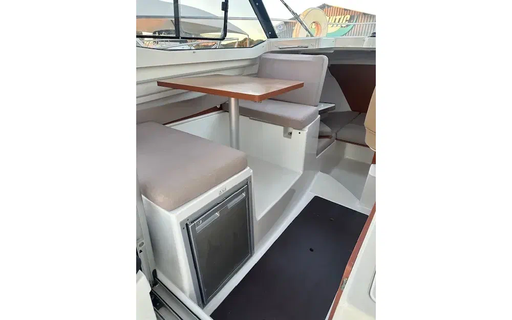 slider 9 Jeanneau Merry Fisher 695 Serie 2