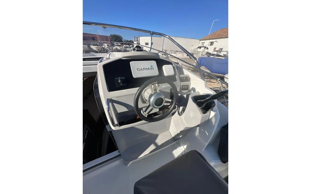 slider 3 Jeanneau CAP CAMARAT 7.5 WA S2