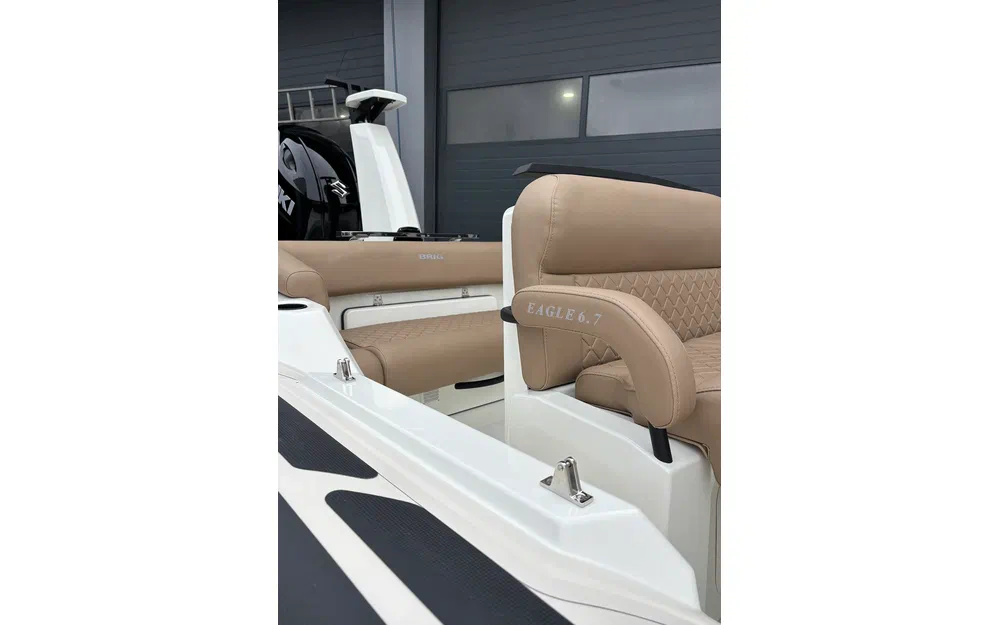 slider 3 Brig Eagle 6.7