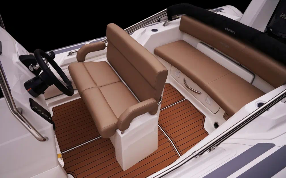 slider 3 Brig Eagle 6.7