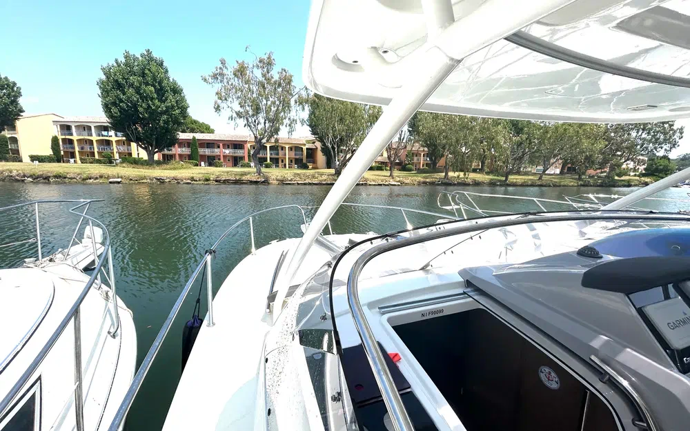 slider 7 Jeanneau Cap Camarat 9.0 WA