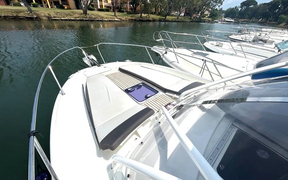 slider 6 Jeanneau Cap Camarat 9.0 WA