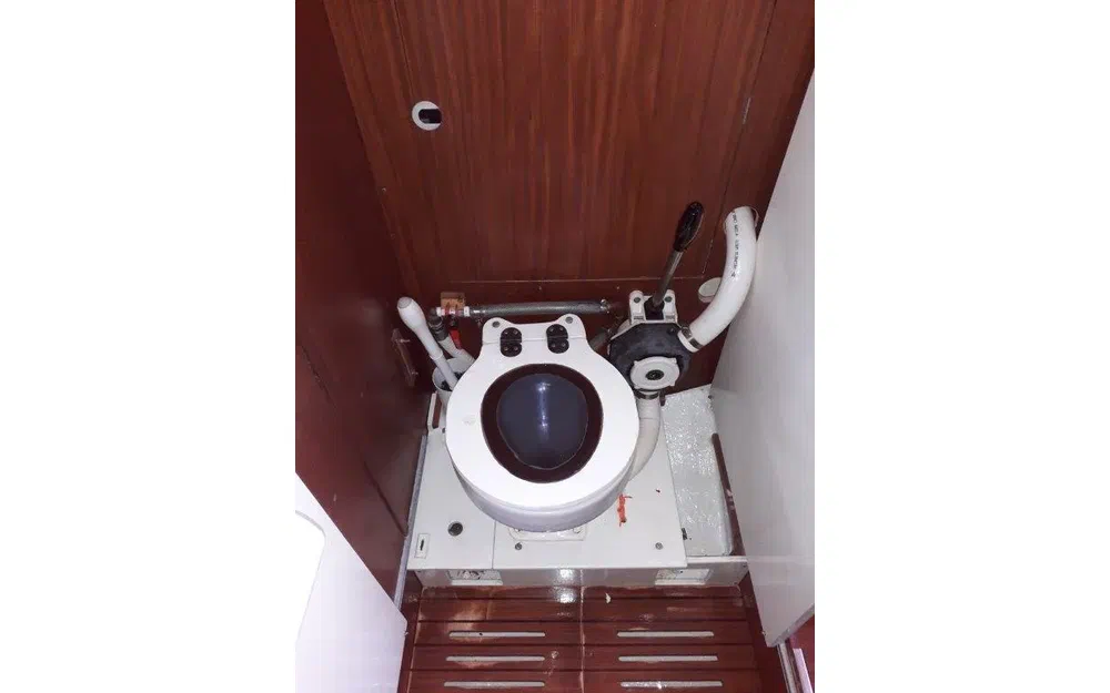 slider 6 Dufour 4800