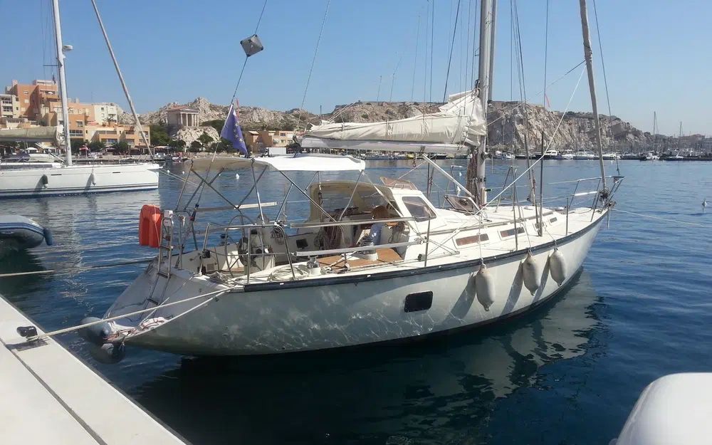 slider 8 Dufour DUFOUR 4800