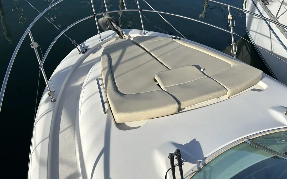 slider 10 Jeanneau Prestige 30