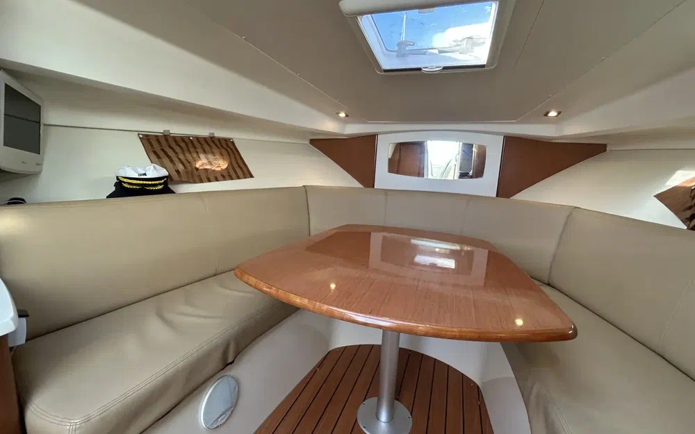 slider 6 Jeanneau Prestige 30