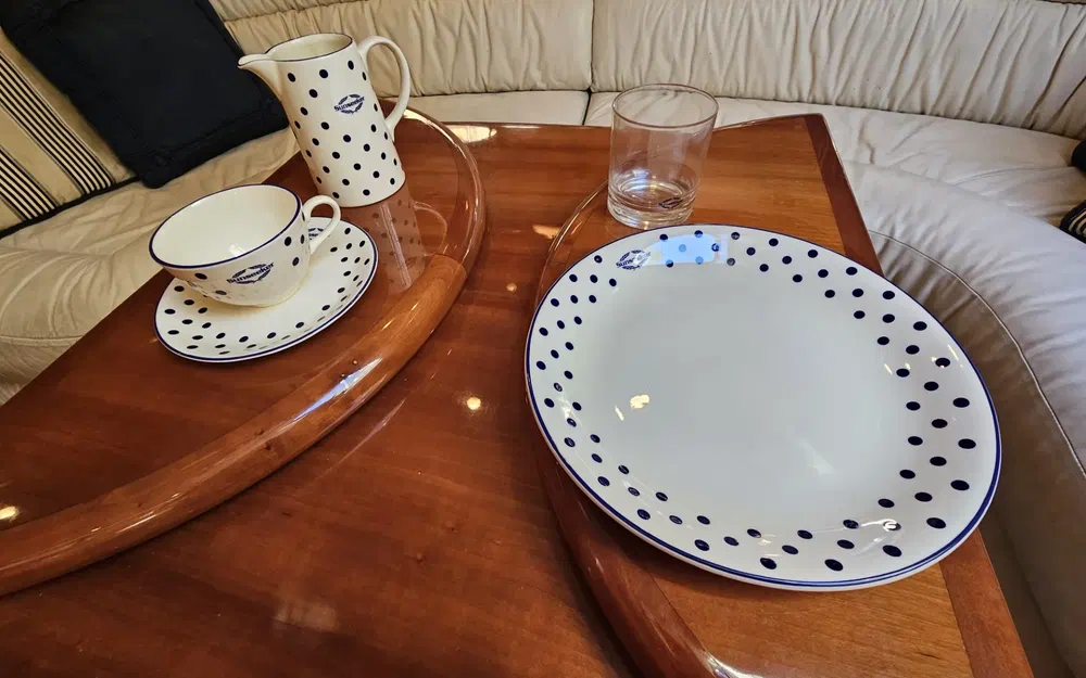 slider 15 Sunseeker Camargue 47