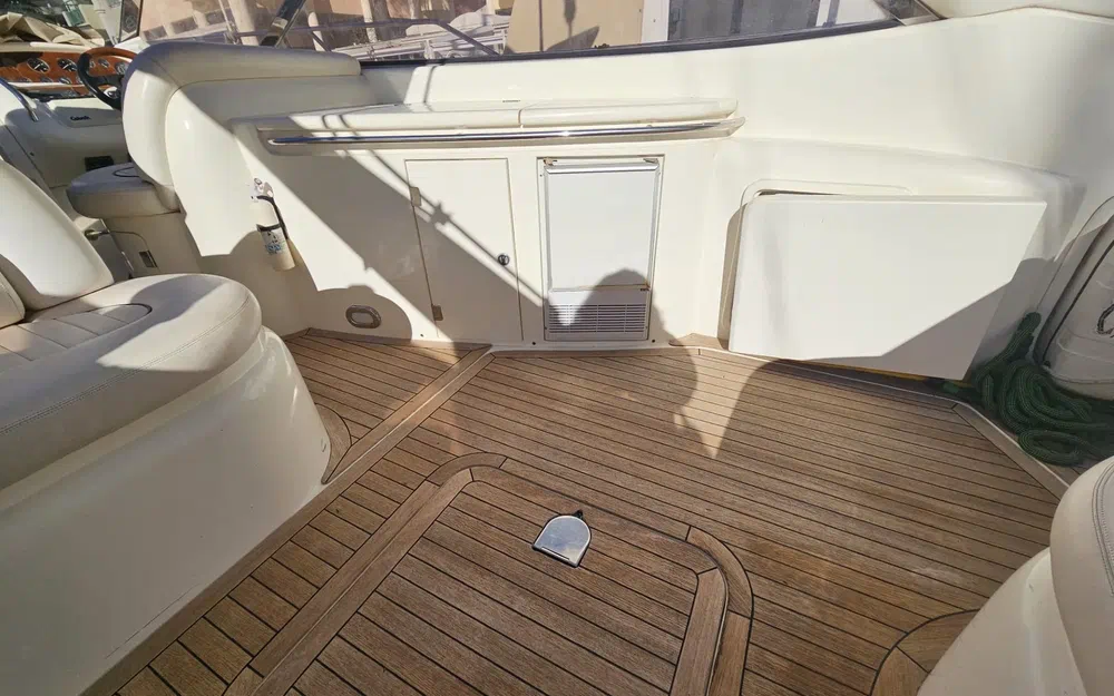 slider 9 Sunseeker Camargue 47