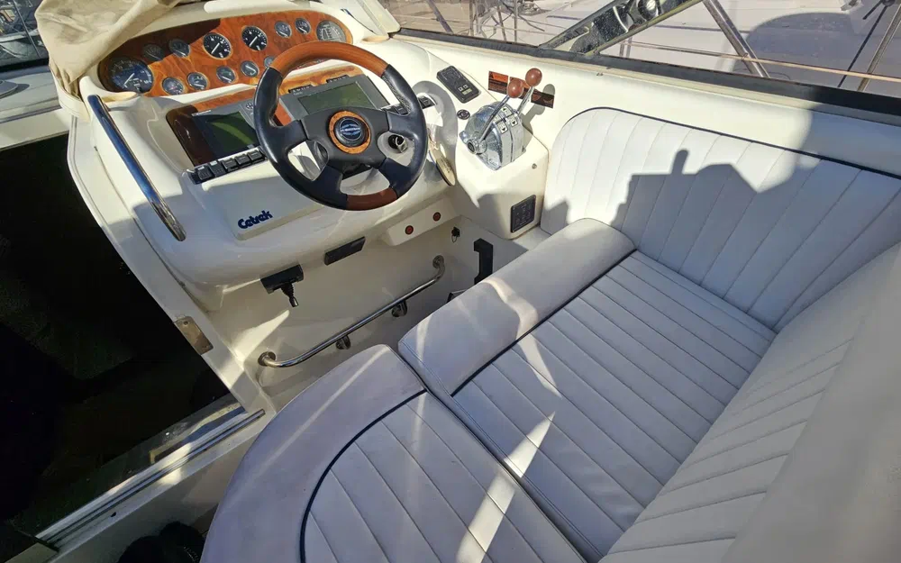 slider 10 Sunseeker Camargue 47
