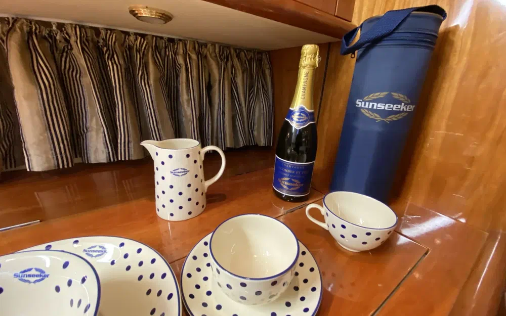 slider 22 Sunseeker Camargue 47