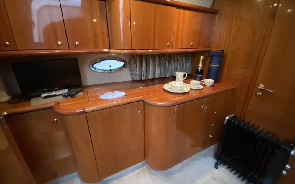 slider 24 Sunseeker Camargue 47