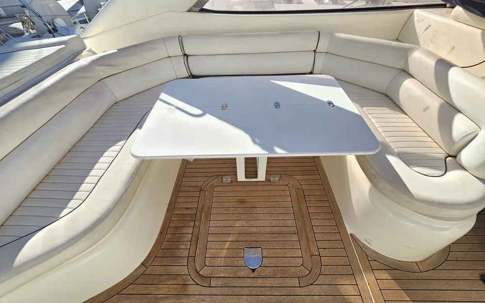 slider 4 Sunseeker Camargue 47